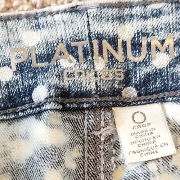 ❤CHICOS Platinum size 6 Polka dot crop jeans- Like New! - Picture 4 of 13